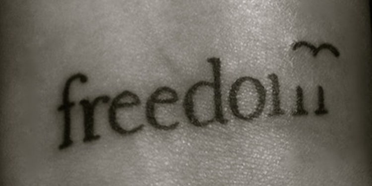 dövme yaptırmak için en güzel ingilizce kelimeler