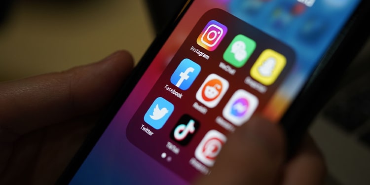 facebook ingilizce dil ayarları nasıl değiştirilir