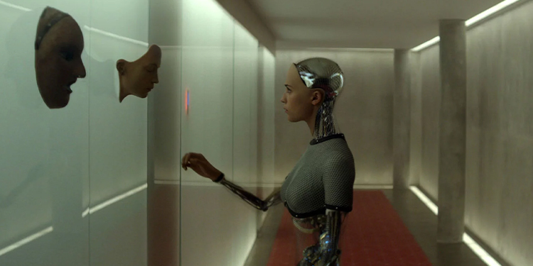ingilizce geliştirecek bilim kurgu filmleri - Ex Machina