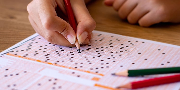 online toefl kursu seçerken nelere dikkat edilmelidir