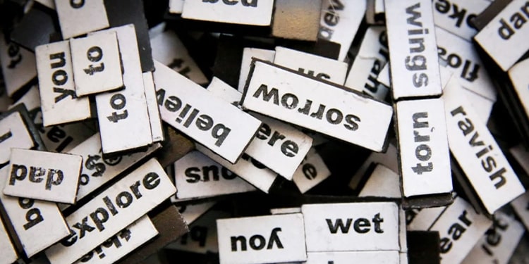 ingilizcede en çok kullanılan edat ve bağlaçlar