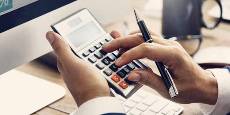 ingilizce run kelimesinin farklı kullanımları - akıtmak dökmek