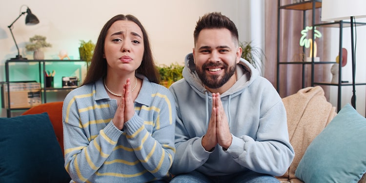 yanıt vermek için geciktiğinde ingilizce özür dileme yolları