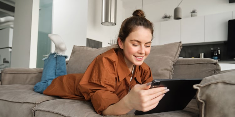 7:24 erişimin öğrenme üzerindeki etkisi-Kısıtlı erişim sunan platformlardan Open English’i ayıran fark